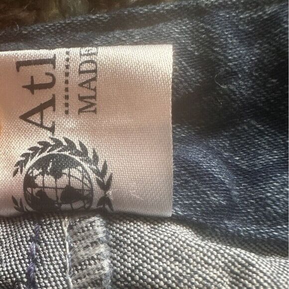 Atlas Tree Womens Diamond Print Denim Jean Shorts Pockets Blue M - Picture 5 of 5